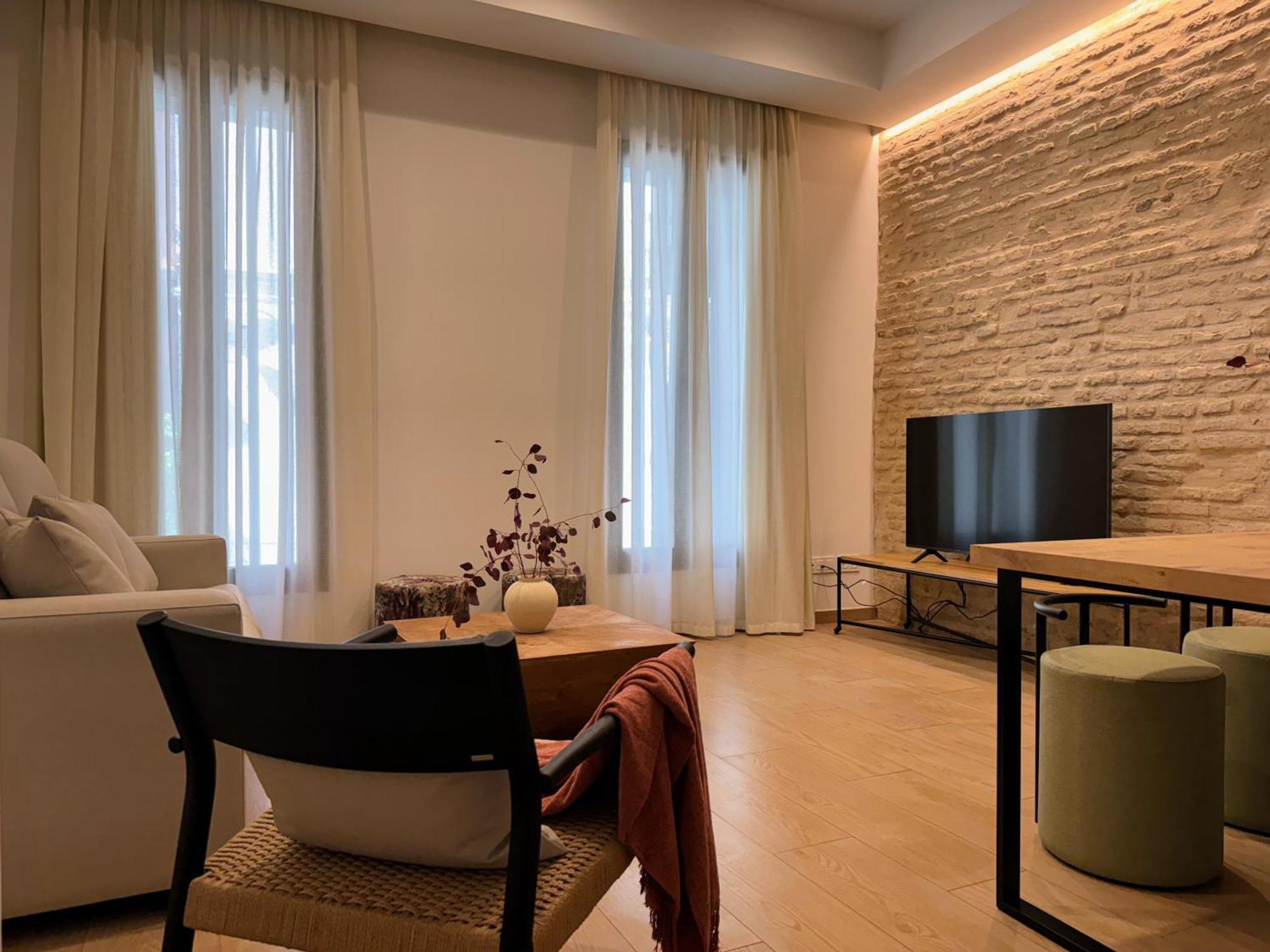 Redes Royale Apartments By Misterhost Севилья Экстерьер фото
